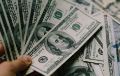 Dolar kaç TL oldu, Euro ne kadar? (24 Haziran Salı Güncel Döviz Kurları)