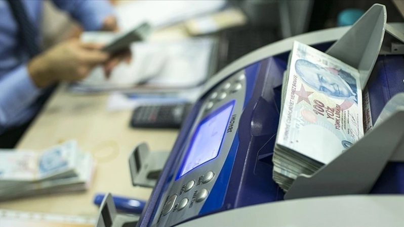 KKM ve katılma hesaplarında gerileme sürüyor