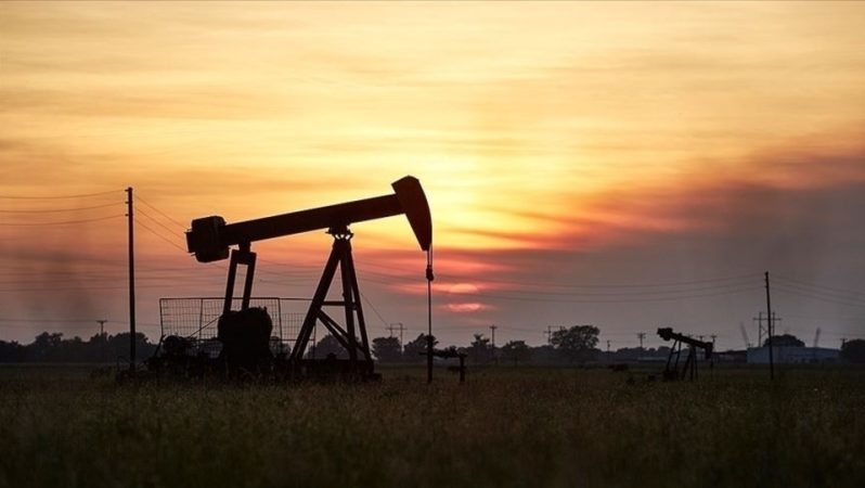 Petrol ivmesini koruyor