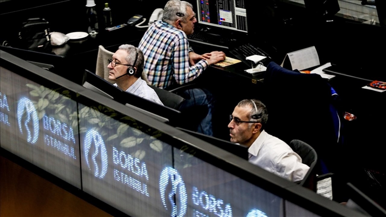 BIST 100 endeksi 3 ay sonra 10 bin puanı aştı