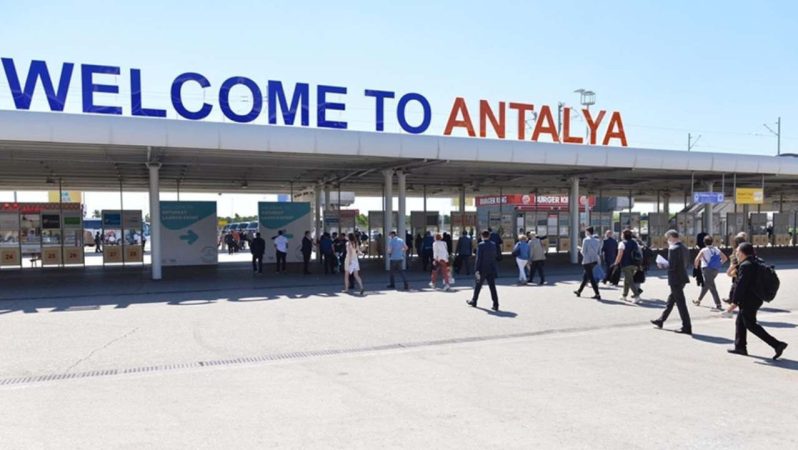 Antalya Turizminde Yüksek Sezonun Devamı: Uluslararası Yoğunluk ve Pazar Analizi