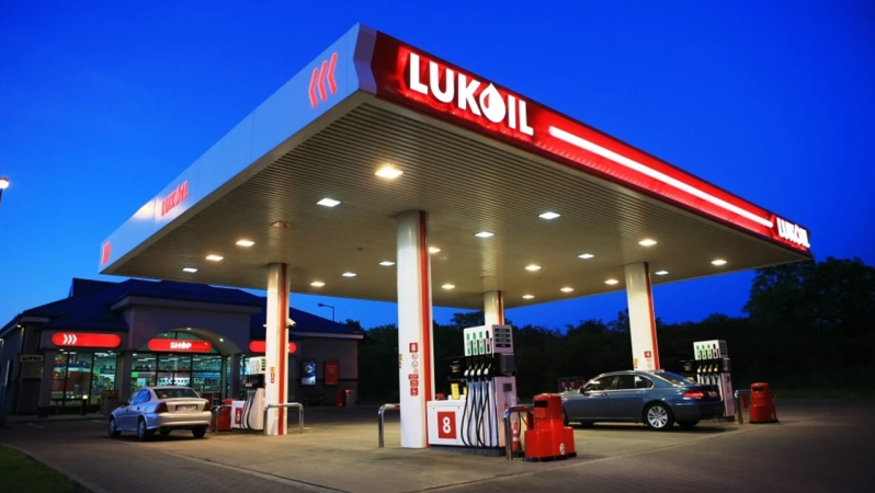 Lukoil’in Satış Planı: Bölgesel Enerji Zincirinde Yeni Bir Dönem