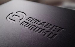 Rekabet Kurulu’nun İlaç Sektöründe Çalışan Ayartmama İddialarına Yönelik Kararı ve İdari Para Cezaları