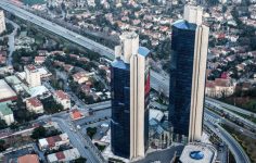 Sabancı Topluluğu ve Vakfı: İnsan Yatırımıyla Geleceği Şekillendiren Adımlar