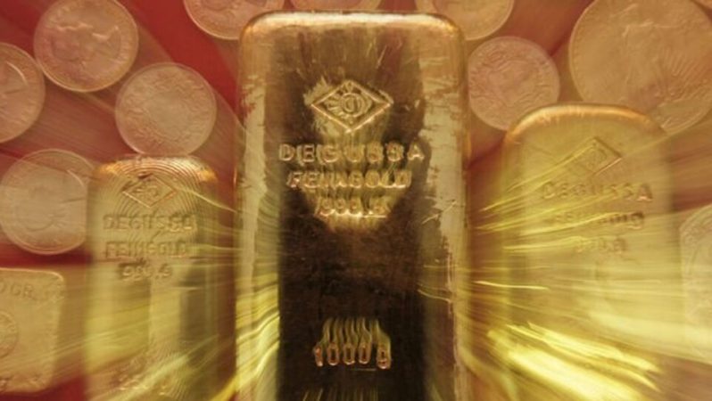 Altın Fiyatları Yükselişe Geçti: Faiz Beklentileri ve Hükümet Kapanması Endişeleri Rol Oynuyor