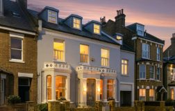 Birleşik Krallık’taki Konut Vergisi Reformunun Etkileri ve Piyasa Yansımaları