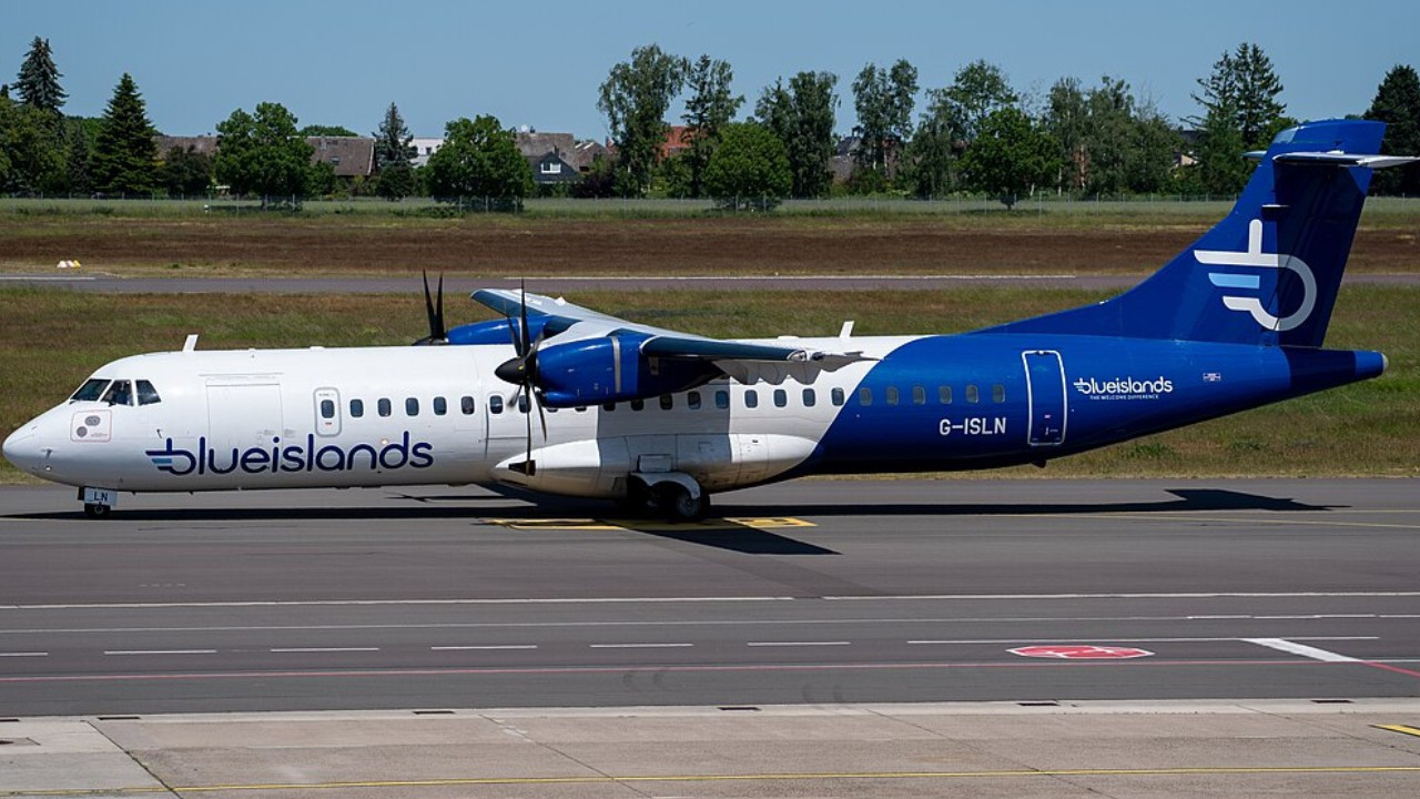 Blue Islands Uçuşları Aniden Durdurdu: 7 Milyon Sterlinlik Borç ve İşten Çıkarmalar