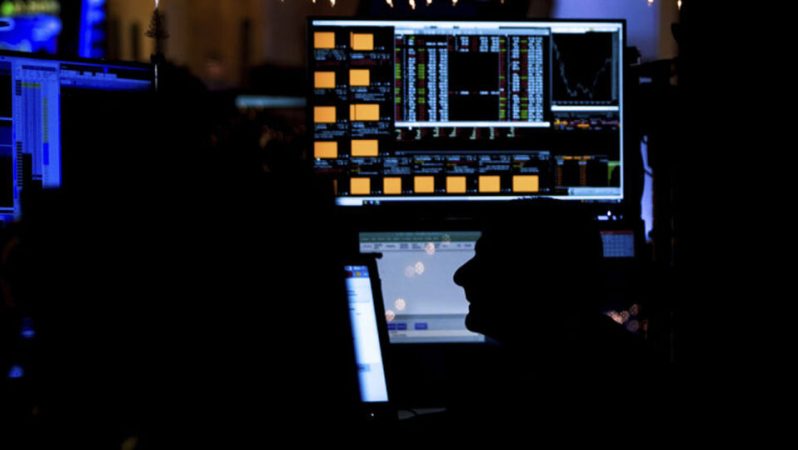 Piyasaları Sarsan Zayıf Bilanço Haberleri ve Enflasyon Beklentileri