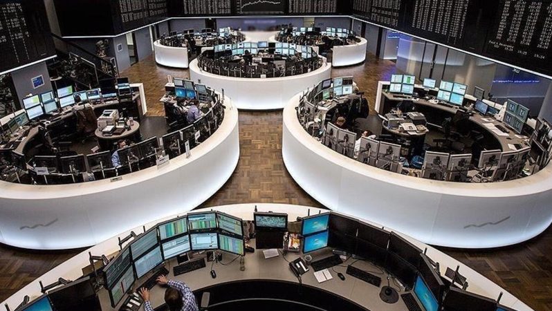 Avrupa Borsalarında Gün Sonu: Düşüş Eğilimi ve Savunma-İnşaat Sektörlerinde Güncel Gelişmeler