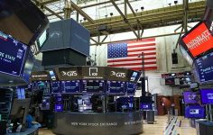 Dow Jones ve Teknoloji Hisseleri: Piyasalarda Açılışta Karışık Seyir ve FOMC Tutanaklarının İzinde