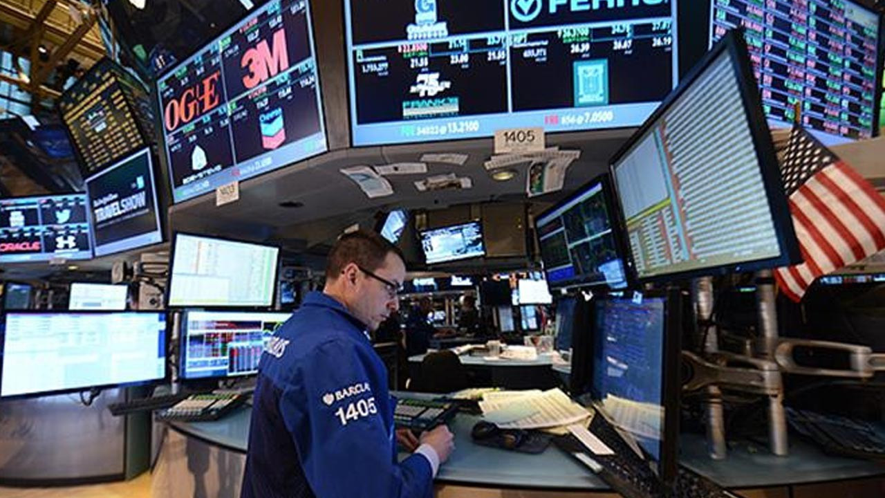 Piyasalar Noel Sonrası Dalgayı Yavaşlatıyor: Dow Jones ve Nasdaq Geriledi, Nvidia Güç Kaynağıyla Öne Çıktı