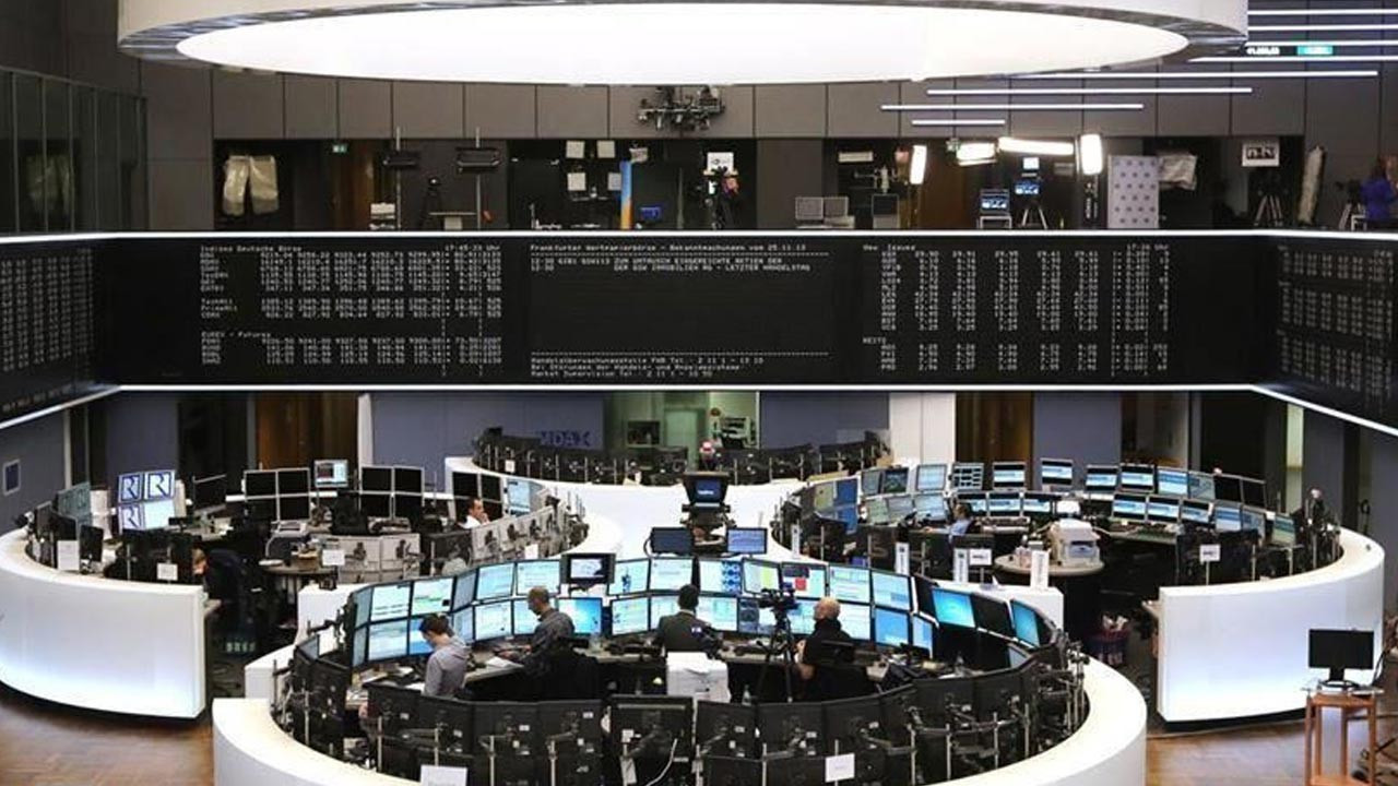 Avrupa Piyasaları: Endeksler ve Dövizdeki Dalgalanmalar ile Ticarete Yönelik Gümrük Tedbirleri