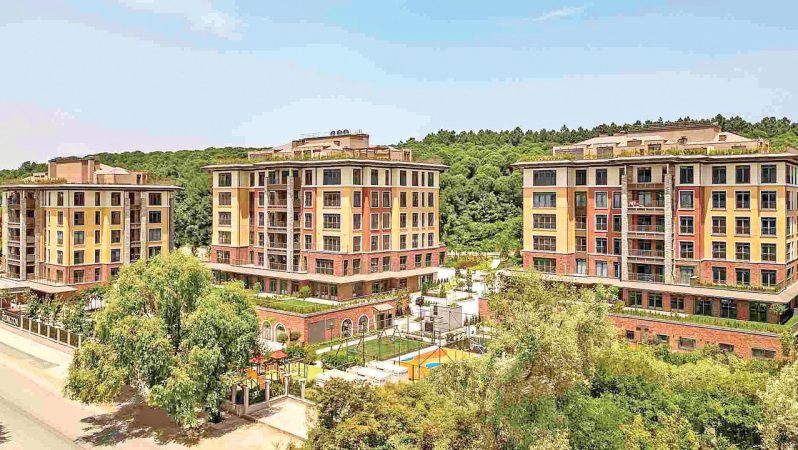 Konut Piyasasında 2025 Rekorları ve Yatırım Dinamikleri: Nakit Artışı ve Kredi Kısıtları Öne Çıktı