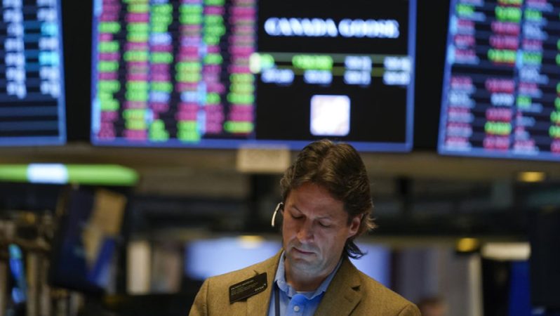 Piyasalar Yeni Yıla Karışık Verilerle Girdi: ABD Borsalarında Karışık Seyir ve Faiz Beklentileri