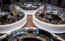 Avrupa Borsasında Gün Sonu: Bayer Haberleri ve DAX’ta Yükseliş Öne Çıktı