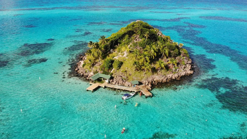 Crab Cay: Exuma Takımadaları’ndaki 250 Dönümlük Özel Ada ve 125 Milyon Dolarlık Yatırım Hikayesi