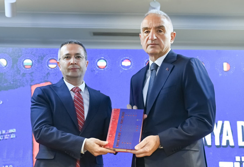 Dünya Dillerinde Türkçe: Kültürel Köprüler ve Modern Dilin İzleri