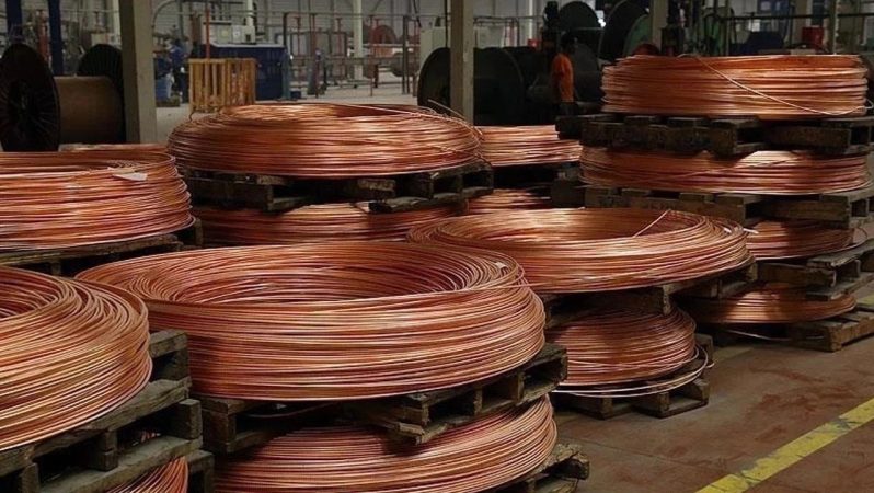 Küresel Piyasalarda Dolar Zayıflarken Endüstriyel Metallerde Dirençli Büyüme: Bakır ve Diğerleri