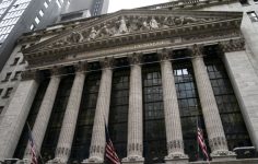 Piyasalar Güçlenen İmalat Verileriyle Dengelenirken Dolar Baskısı Sürüyor