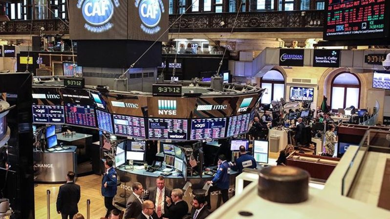 Yatırımcılar Faiz-mevzuat Beklentileriyle Piyasalarda Dengeli Seanslar Arıyor