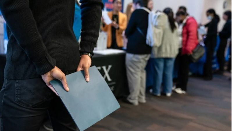 ABD İş Başvuruları ve Piyasa Belirsizlikleri: Son Veriler Işığında Durum Değerlendirmesi