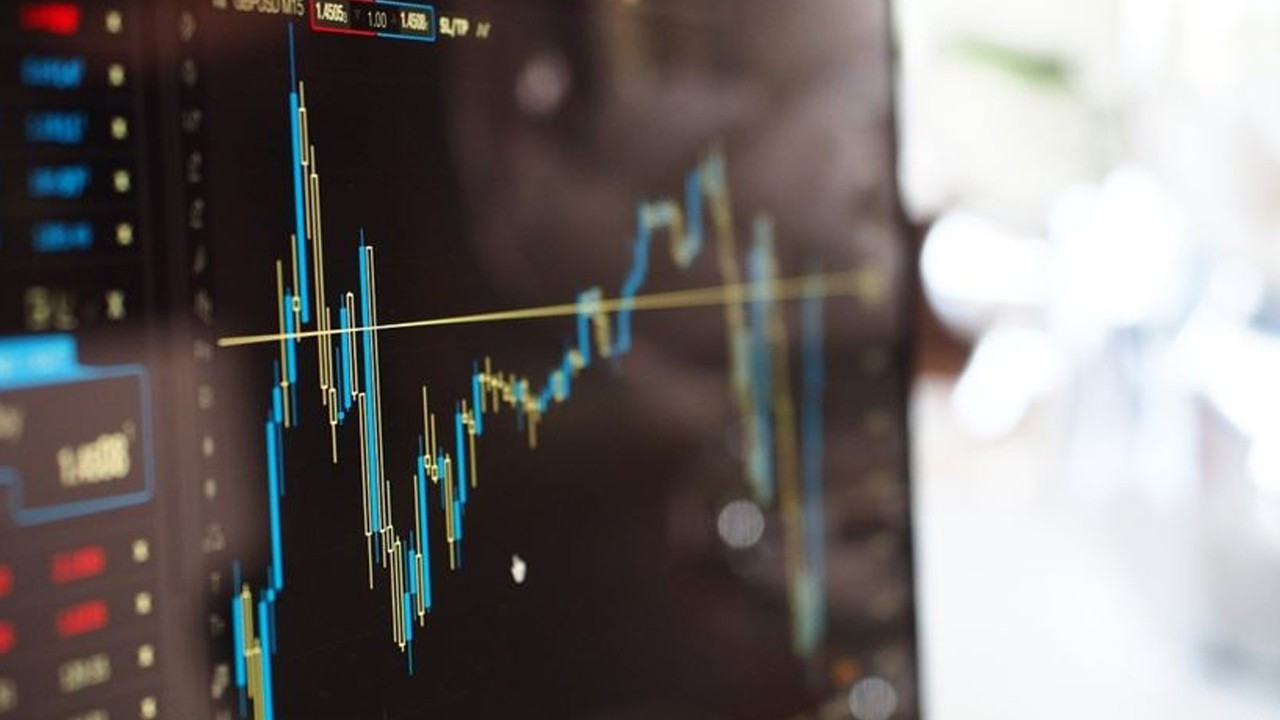 Avrupa Borsalarında Gün Sonu: Endeksler Geriledi, Altın ve Döviz Piyasasında Değişimler