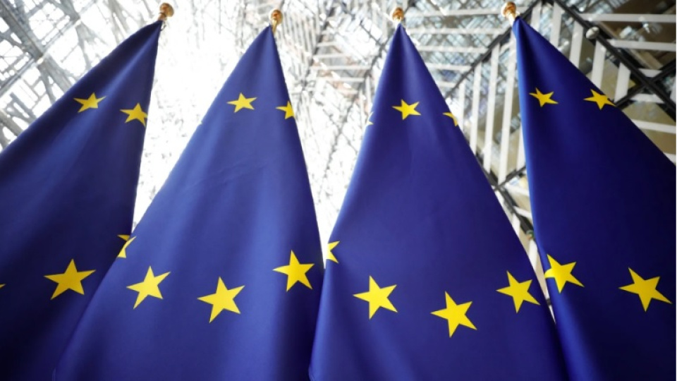 Enflasyona karşıviyeli yaptırımlar ve AB’nin Rusya–Ukrayna politikası: Seyahat ve varlık kontrolleri