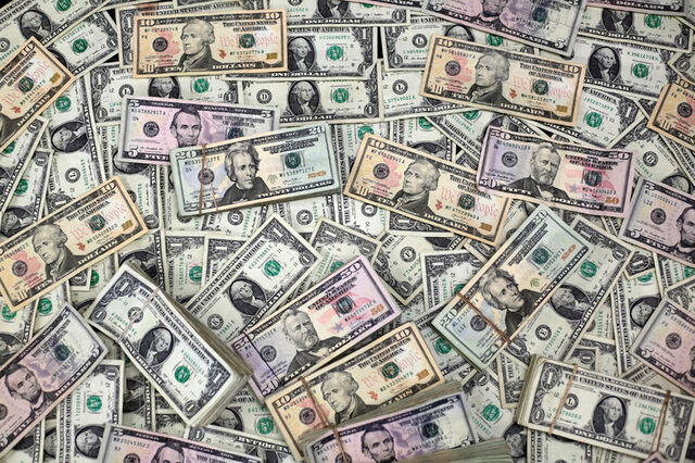 Küresel Enerji Piyasalarında Gerilim: Jeopolitik Riskler ve Fiyat Dinamikleri