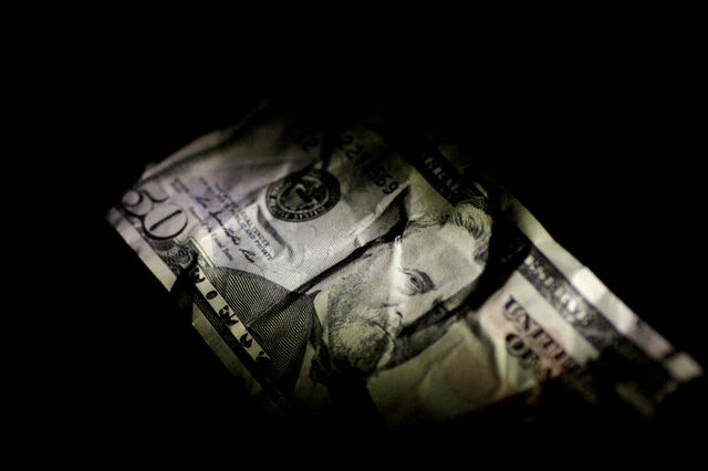 Küresel Enerji Piyasalarında Gerilim: Jeopolitik Riskler ve Fiyat Dinamikleri