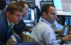 Piyasalar Jeopolitik ve Finansal Gerginlikler Etrafında Dengesini Arıyor