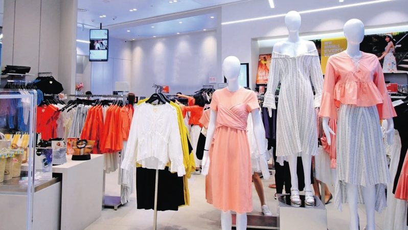 Ramazan Bayramı Öncesi Hazır Giyim Piyasasında Talep Değişimi ve Online Kanalların Öne Çıkışı