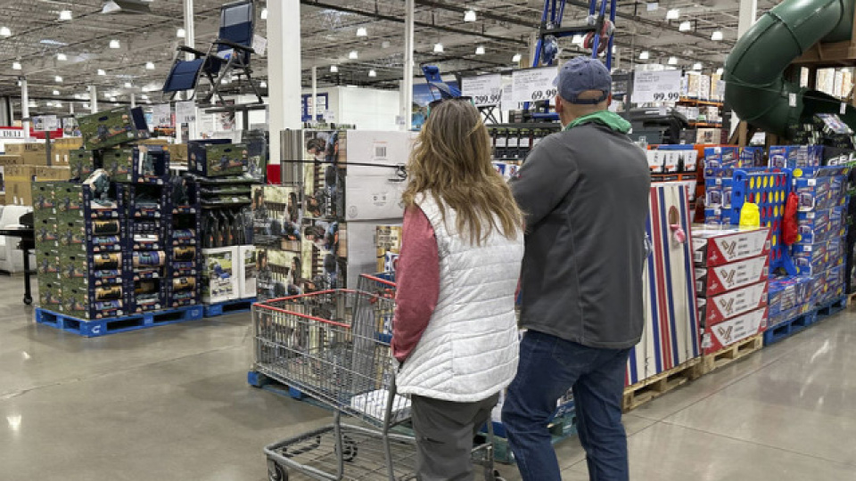 Tüketici Güveni Mart’ta Hafif Yükseliş Gösterdi: Beklentilerde Denge ve Enerji Fiyatları Baskısı