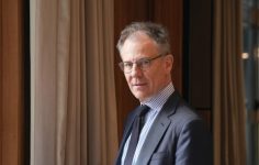 2020’lerin Geri Kalanında Emtiaların Parlak Dönüşümü: Jeopolitik Gerilimler ve Makro Ekonomik Dinamikler Işığında Yatırımcı Stratejileri