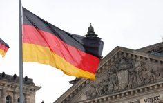 Almanya 2026-2027 Büyüme Tahminlerini Aşağı Yönlü Revize Etti: Enflasyon Beklentileri Yükseliş Gösteriyor