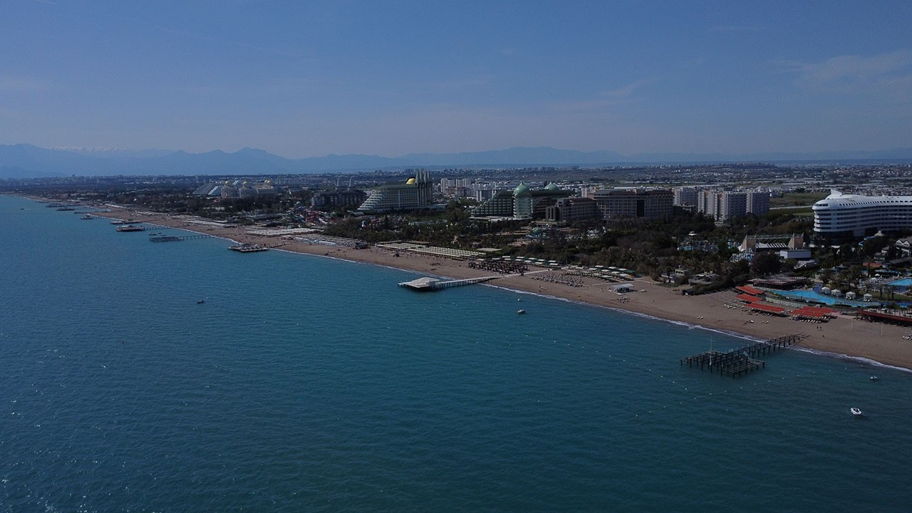 Antalya Turizminde 1. Çeyrek Görünümü: Avrupa ve Rusya Kökenli Ziyaretçiler Yoğunluğu ve Sezon Başlangıcına Dair Tahminler