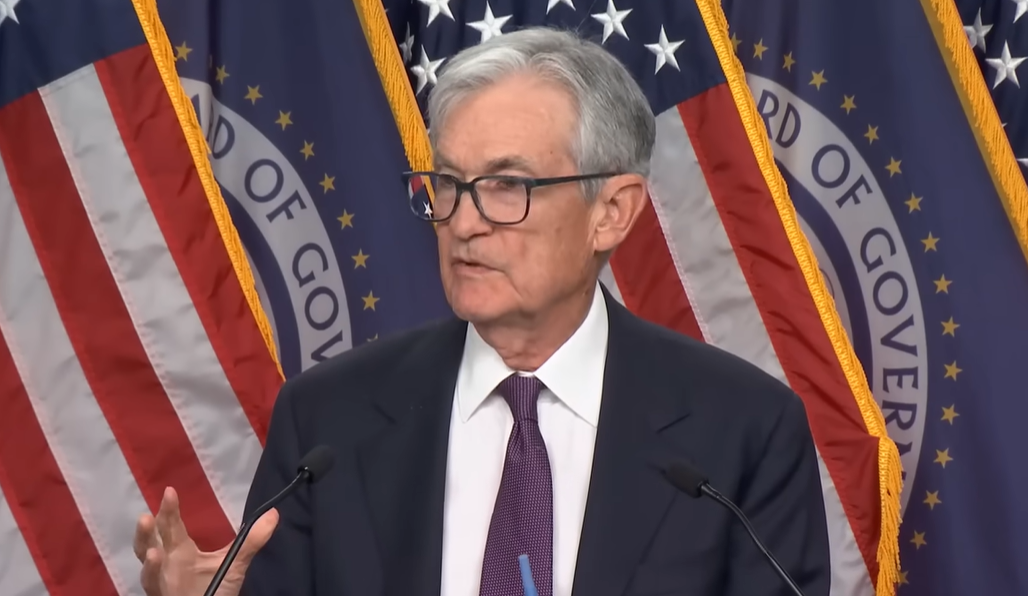 FOMC Tutanakları Işığında Sabit Tutulan Faizlerin Ardındaki Farklı Görüşler ve Kripto Piyasalarına Etkisi