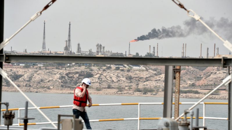 Hark Adası: İran’ın Dışa Açılan Ana Kapısı ve Petrol Akışının Kilit Noktası