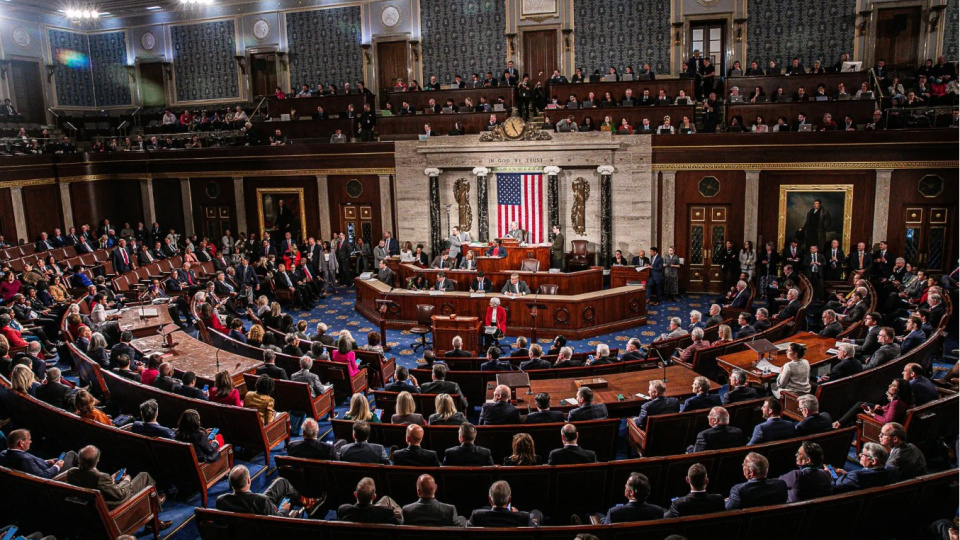 İran’a Askeri Operasyonlar İçin Savaş Yetkileri Tasarısına Kongre ve Senato Tepkileriyle İnceleme
