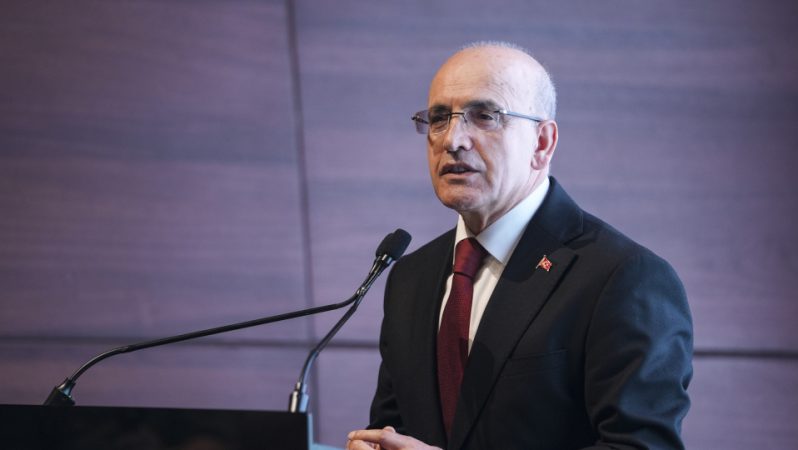 Mart Ayı Dış Ticaret Verileri: Şimşek’ten Detaylı Değerlendirme ve Sınırlar İçindeki Direnç