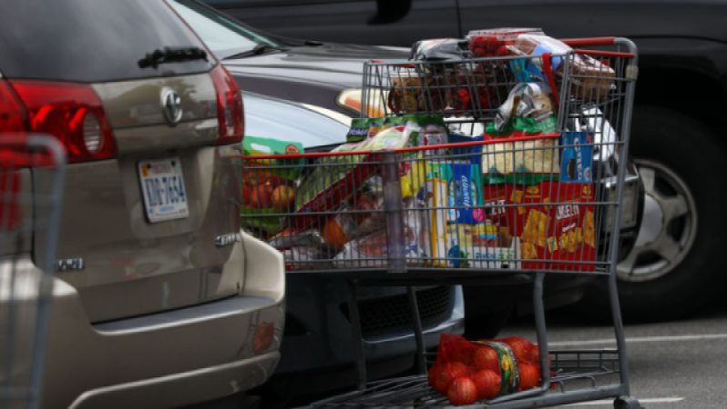 Ocak İçin Tüketici Harcamaları ve PCE Göstergelerinde Revizyonlar: Enflasyon Verileriyle Yakından İzlenen Gelişmeler
