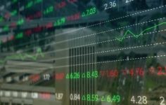 Teknoloji Hisseleri: Düşüşten Geri Gelen Cazibe ve AI Etkisi Üzerine Yeni Bir Bakış