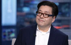 Tom Lee’nin Piyasa Öngörüsü: Savaş ve Enflasyonla Mücadelede Yeni Dinamikler