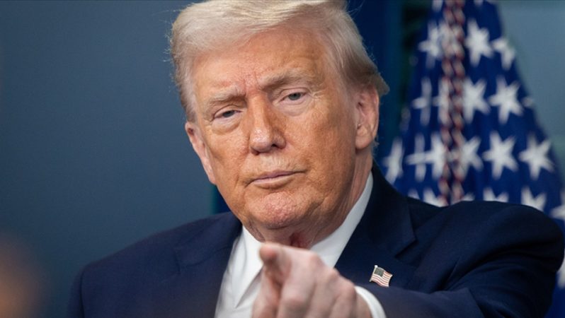 Trump’ın İran Krizi Üzerindeki Baskıyı Artırma Perspektifi ve İslamabad Zirvesi Öncesi Gelişmeler