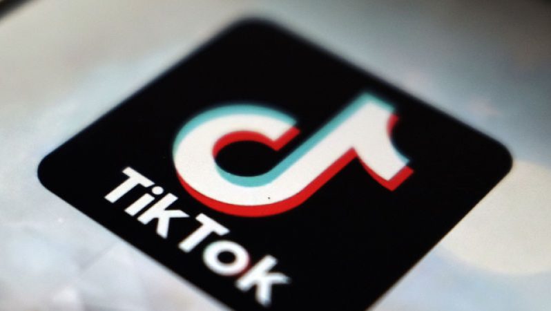 AB’de Finansal Dolandırıcılık Reklamlarına Karşı Beyaz Çizgileri Zorluyor: BEUC’un Şikayet İstişaresi