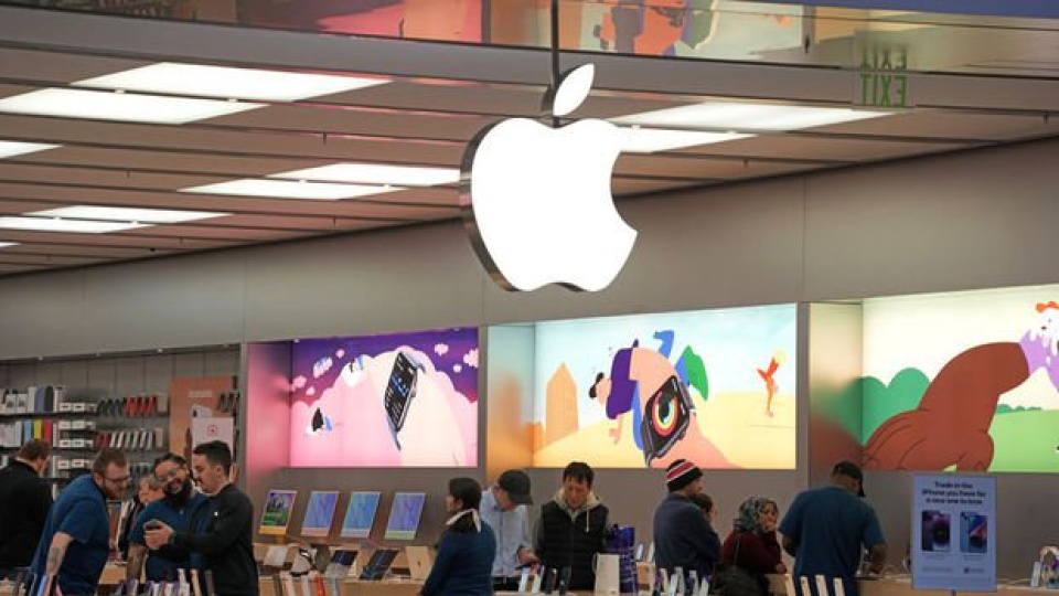 Apple’ın Üretim Ortaklıkları ve Tedarik Zinciri: Intel ve Samsung ile Görüşmelerin Güncel Durumu