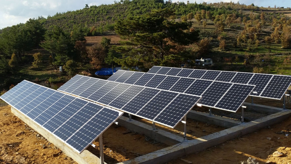 Güneş Enerjisinin Küresel Dönüşümde Yükselen Hegemoni: 2025 Verileri ve Gelecek Perspektifleri