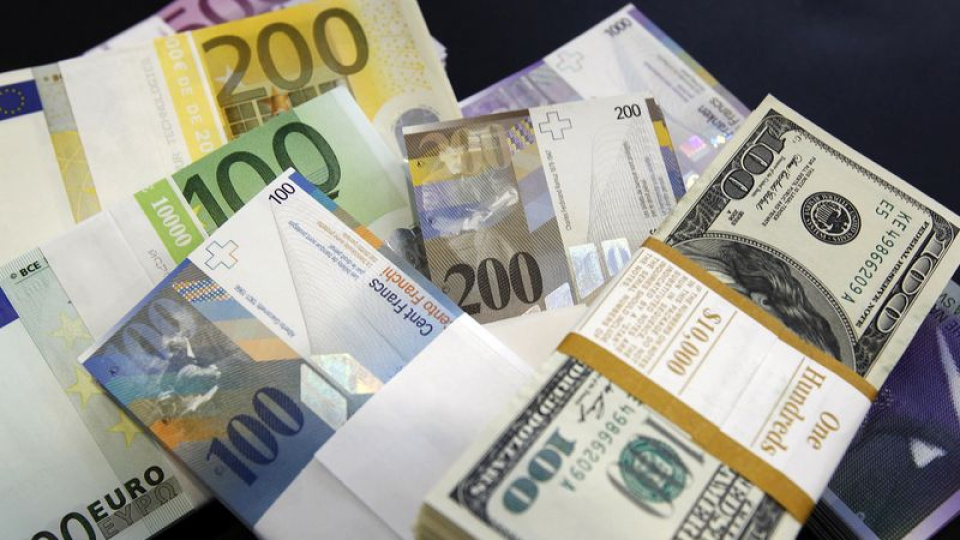 ING Stratejistlerinin Görüşleriyle Tahvil Satış Baskısının Dolar ve Euro Üzerindeki Etkileri