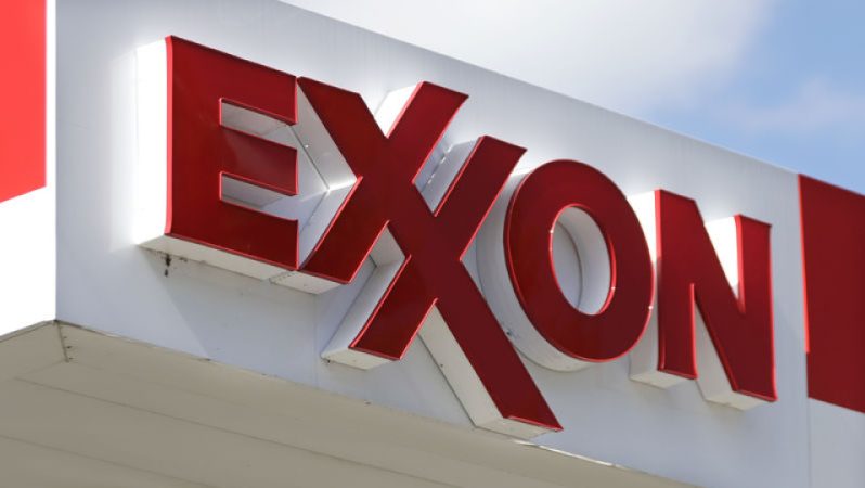 İran Sınırında Büyüyen Enerji Pazarında ExxonMobil ve Chevron’un İlk Çeyrek Net Karları Düşüşe Girdi