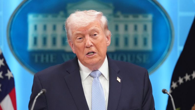 İran’a Yönelik Planlanan Operasyon Ertelendi: Liderler Arasındaki Görüşmeler Devam Ediyor