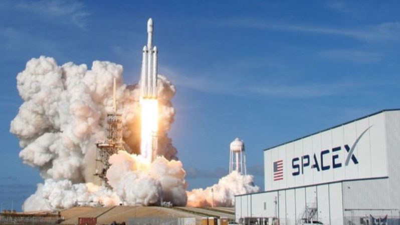 SpaceX’in Halka Arzı: Kontrolü Elinde Tutmaya Odaklı Karar ve Oy Hakkı Stratejisi